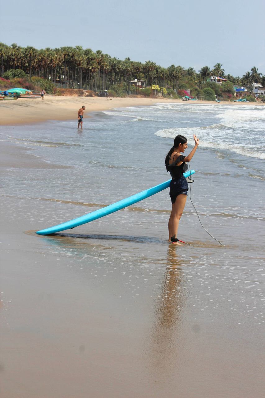Surf lesson at Pondicherry Surf School