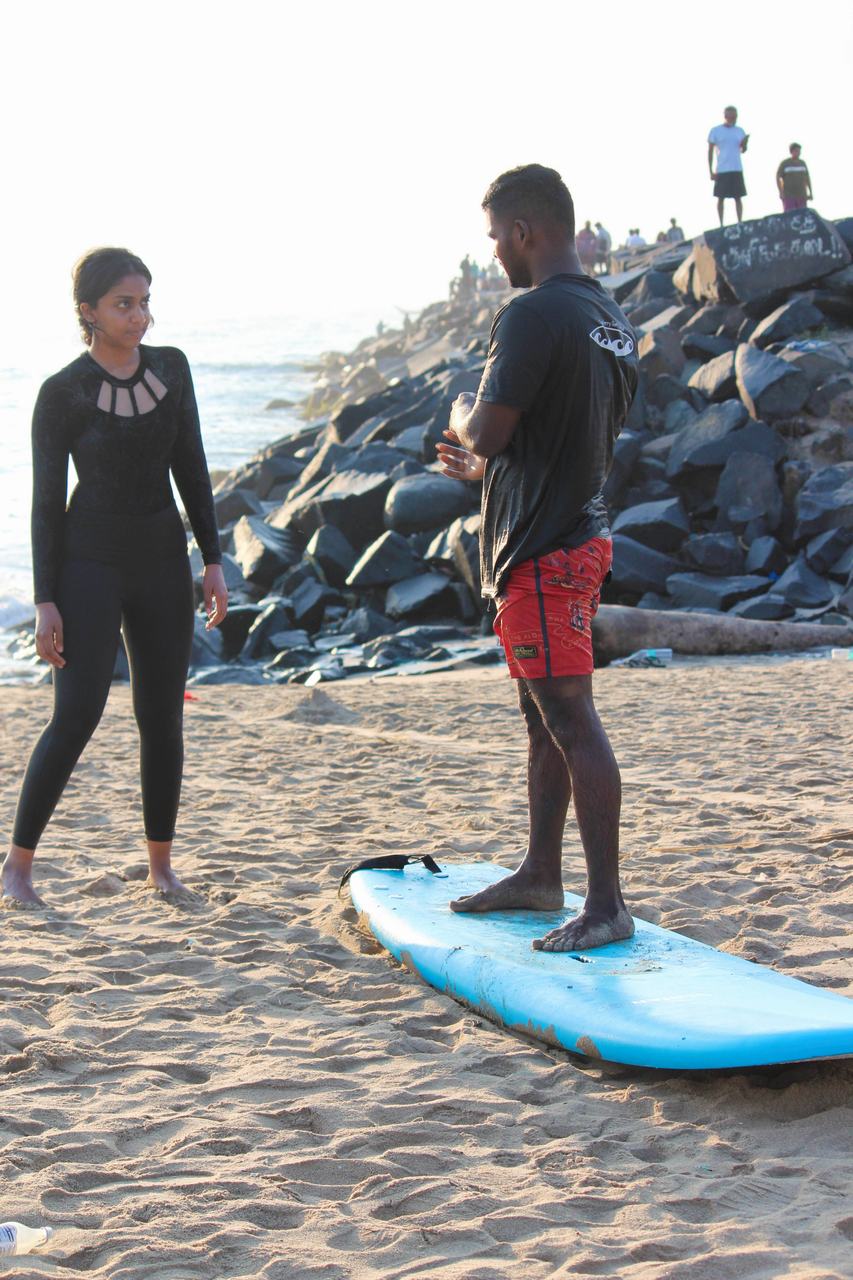 Surf lesson at Pondicherry Surf School